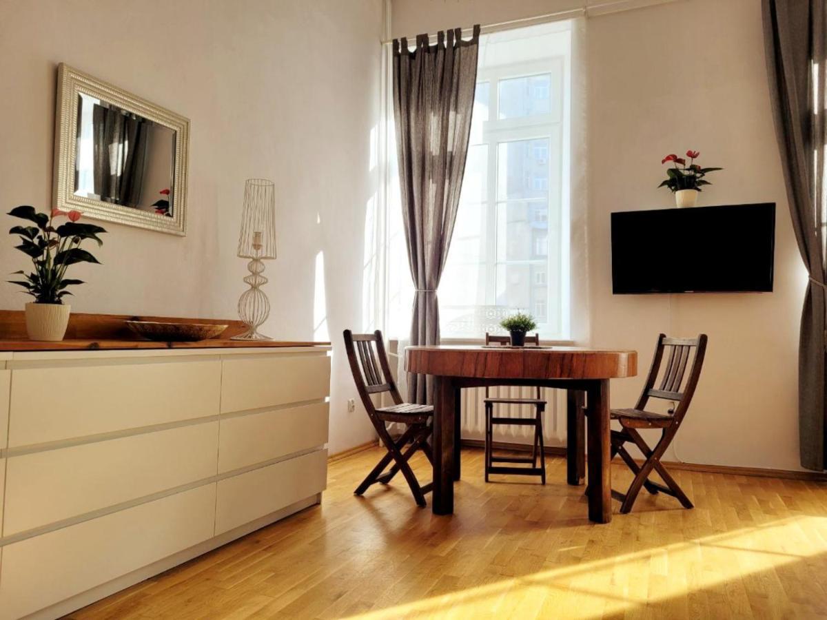 ורשה Przytulne Apartamenty W Centrum Warszawy Lok 2 מראה חיצוני תמונה